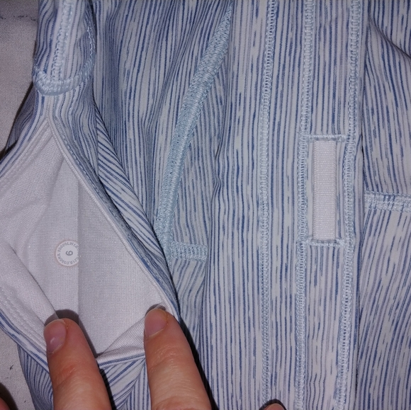 Lululemon leggings - Picture 4 of 6